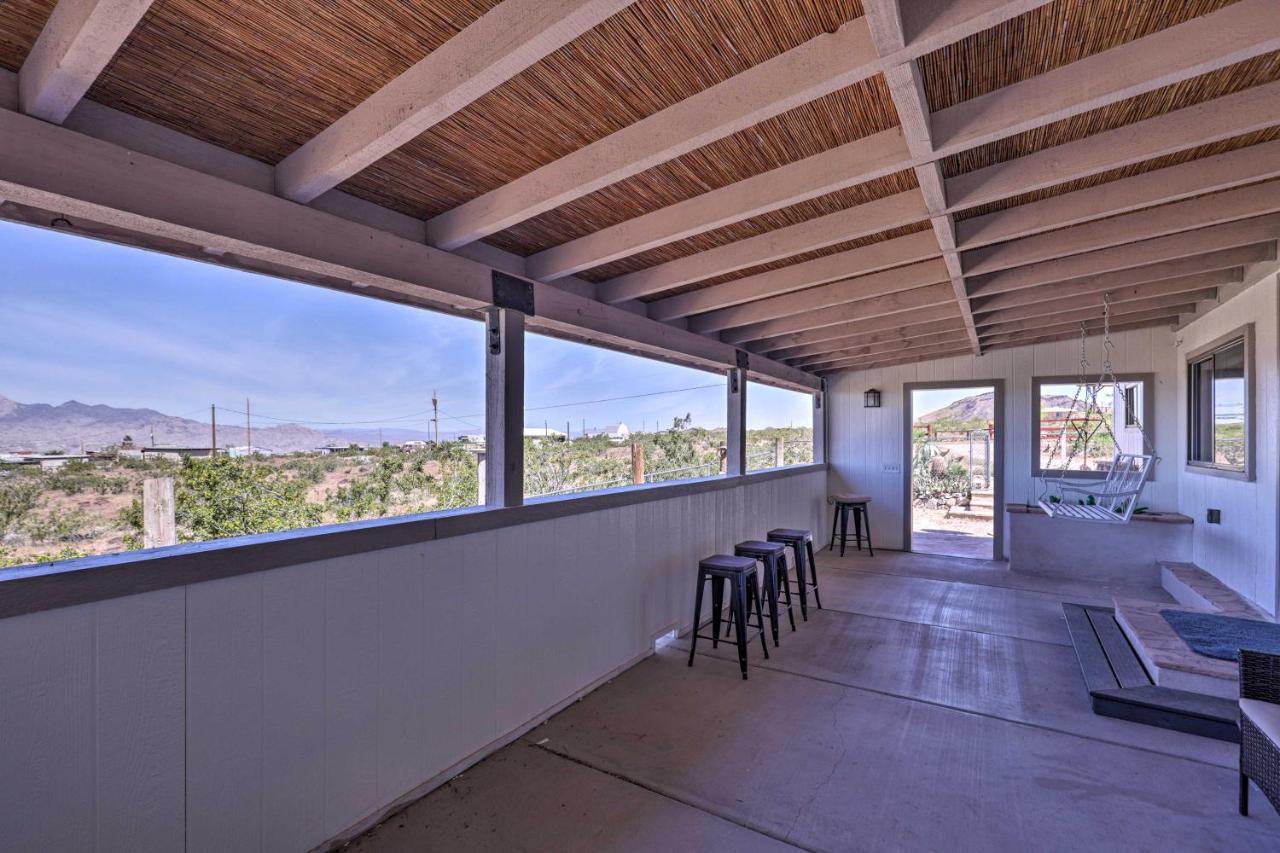 Rustic Bullhead City Retreat With Porch And Views Kültér fotó