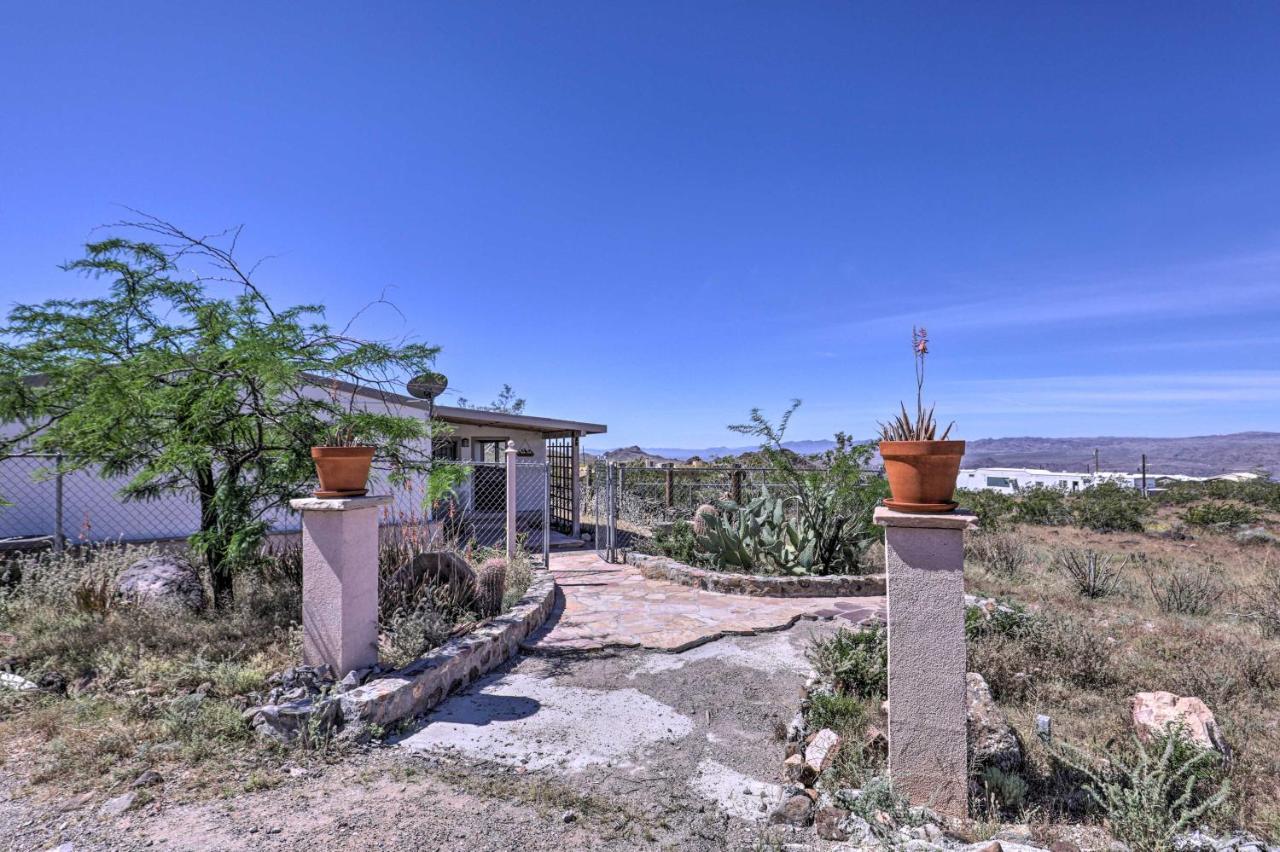 Rustic Bullhead City Retreat With Porch And Views Kültér fotó
